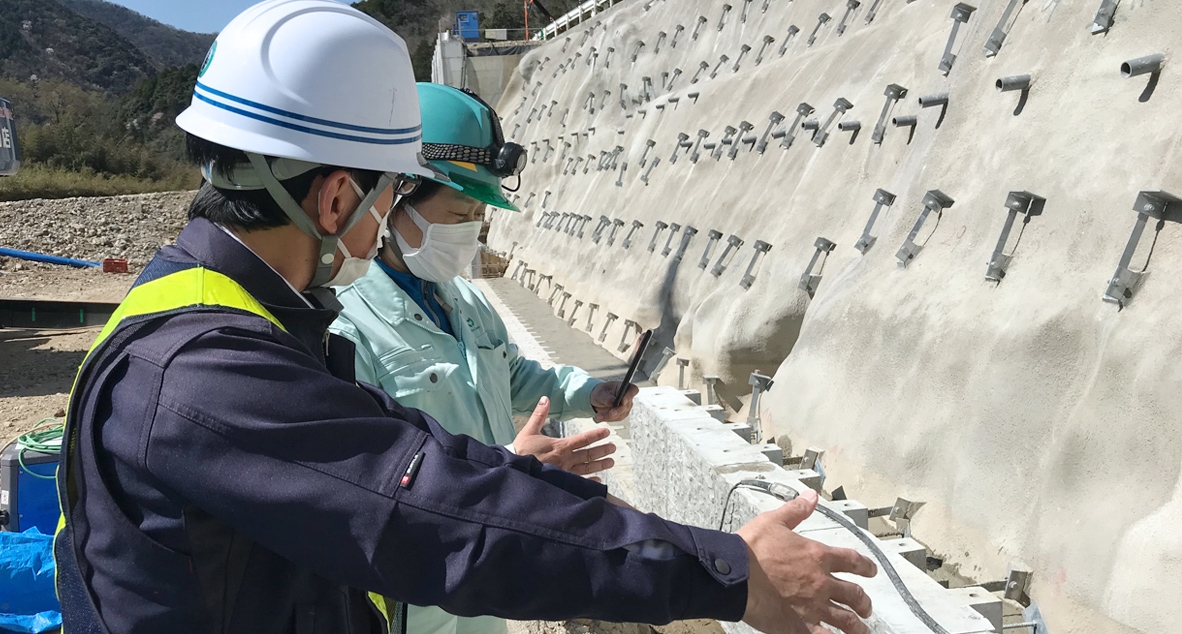 現場作業の様子2