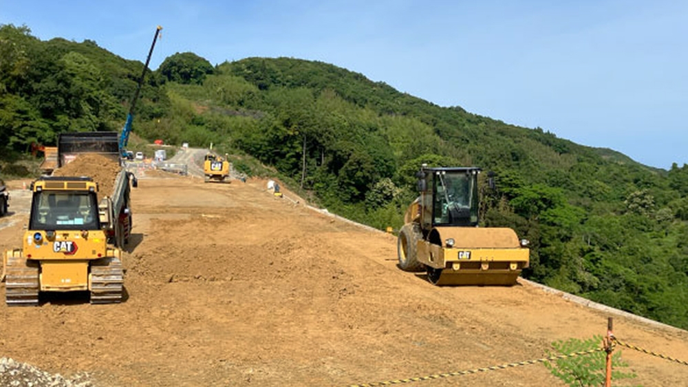 道路改良工事におけるICT施工(掘削・路体盛土工)
