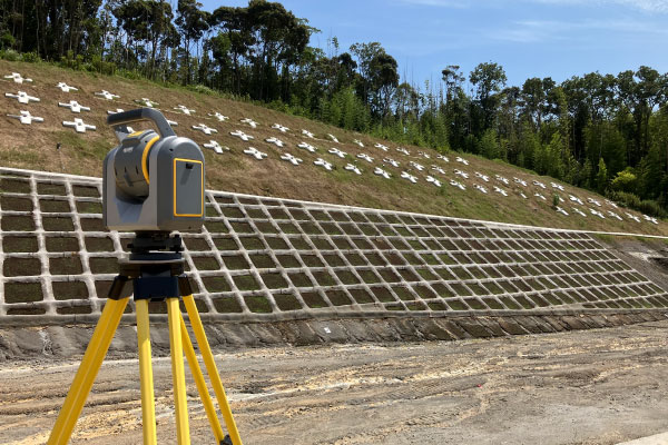 TLS出来形測量(ICT法面工)